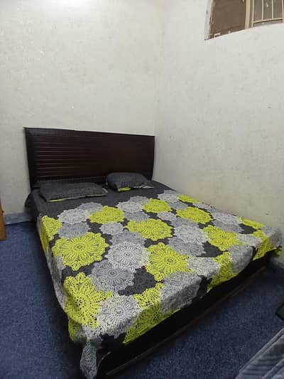 1 king bed and 1 queen bed with sofa, dressing table and simple table