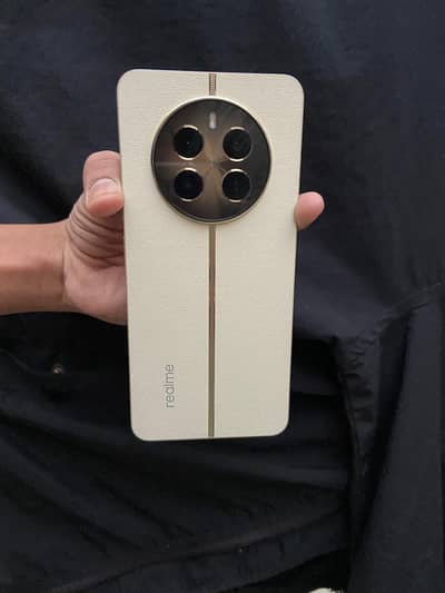 Realme 12 Plus