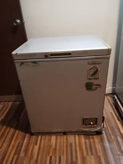 Kenwood Freezer 8 cu ft  in good running condition demand Rs 28000