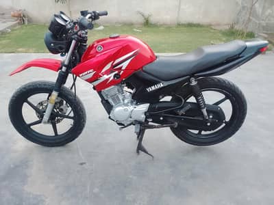 Yamaha Ybr g