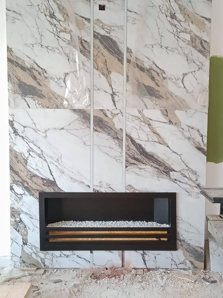 Fireplace store's 8