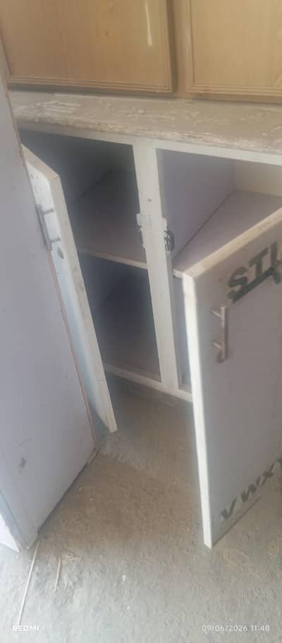 Haier Double Door computerize pridge for sale condition 10 by 10 .
