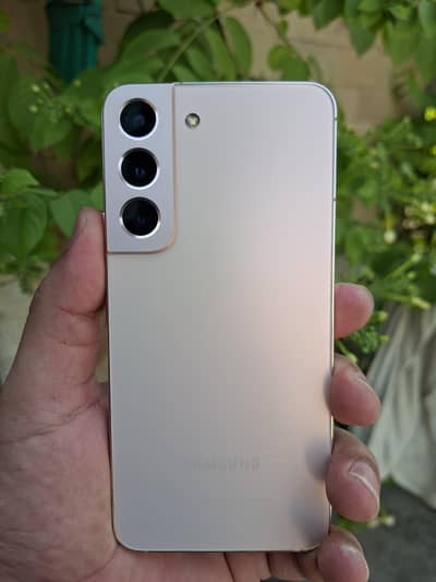 Samsung Mobile S22