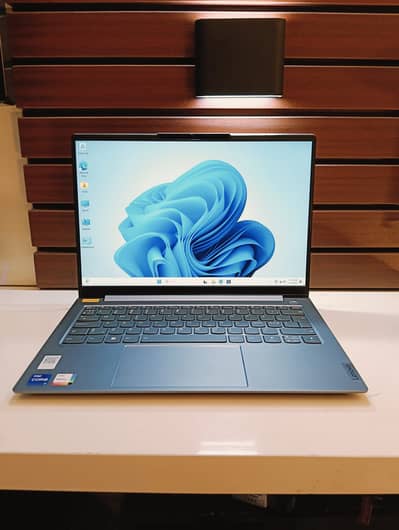 Intel Core i5 3rd gen ,6 gb ram, 115 gb SSD , 255 HDD with Charger