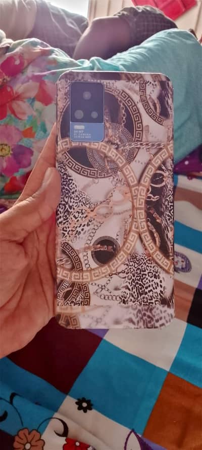 Vivo V21e