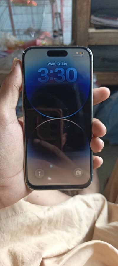 I fhone 14 pro factory unlock 10by9