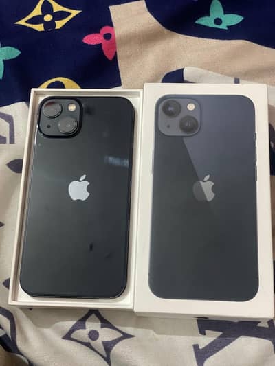 Iphone 13 factory unlock with box water resistant exchange possible
