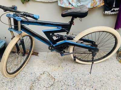 Sports Cycle for Sale – Smooth Ride – 12k only