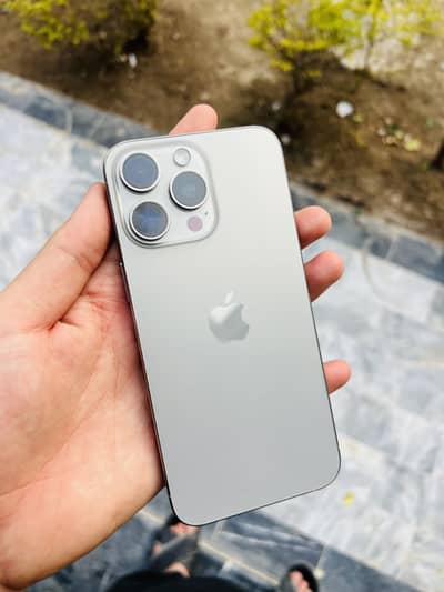 Apple iPhone 15 Pro Max