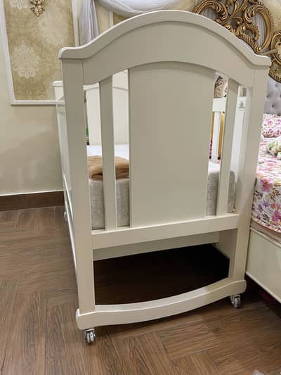 Kids baby bed furniture Brand New