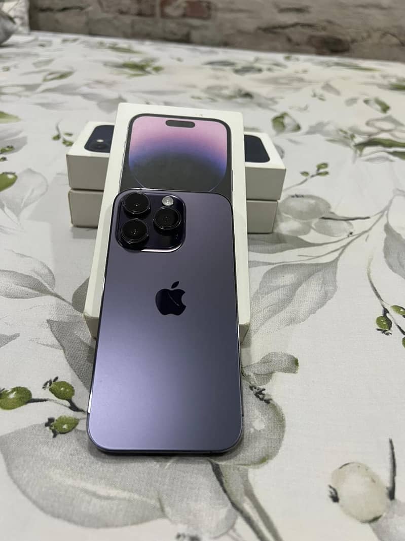 iPhone 14 Pro 0