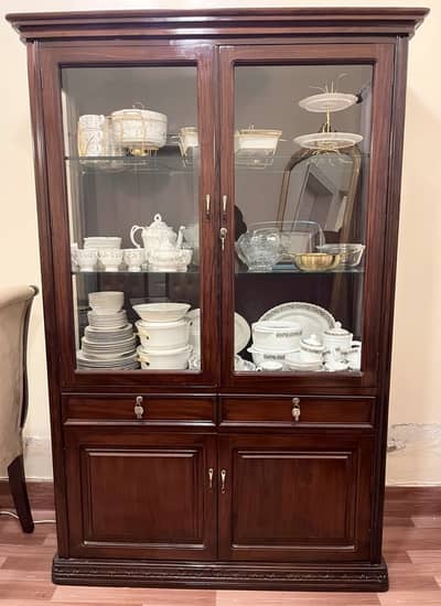 Pure Sheesham Wood Showcase / Crockery Cabinet / Display Cabinet-