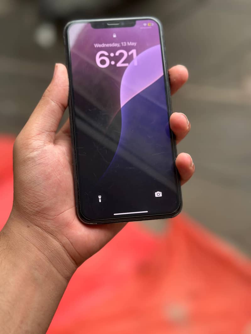 Apple iPhone 11 Pro Max 1