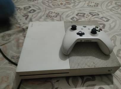 xbox one s good condition with controller 500 Gb 03703580575 whatsapp
