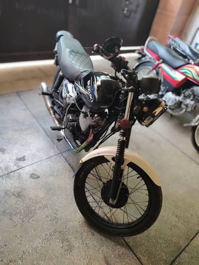 Suzuki GS 150