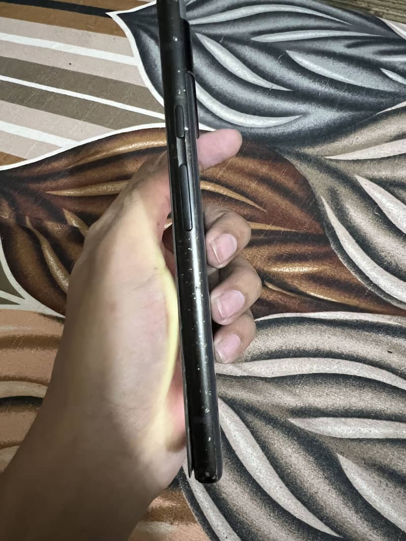 Google Pixel 6a 4