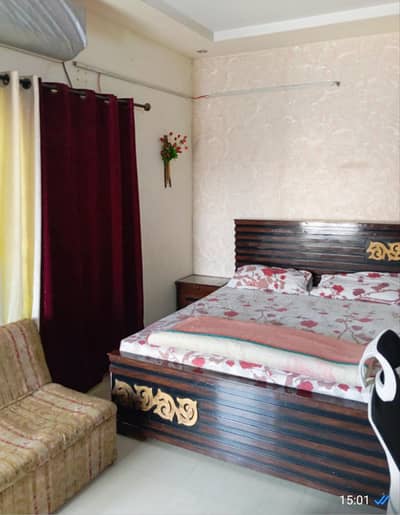 Excative Furnished Ac Room For Paying Guest Wapda Town LHR.