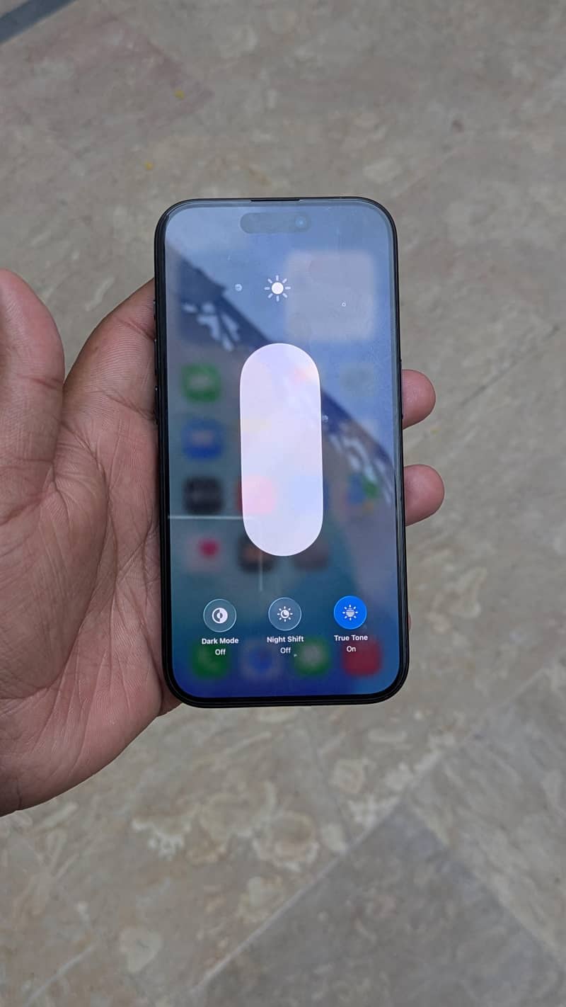 Iphone 15 Pro 6