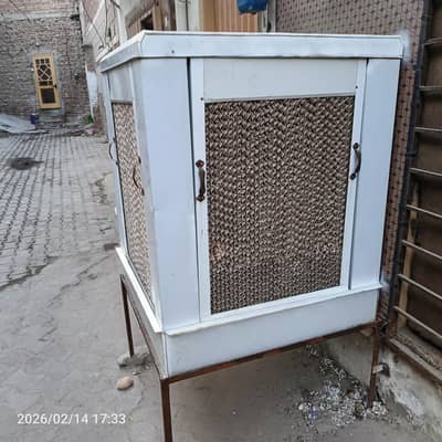 Lahori AirCooler, special making, just one season used, 4inch pad