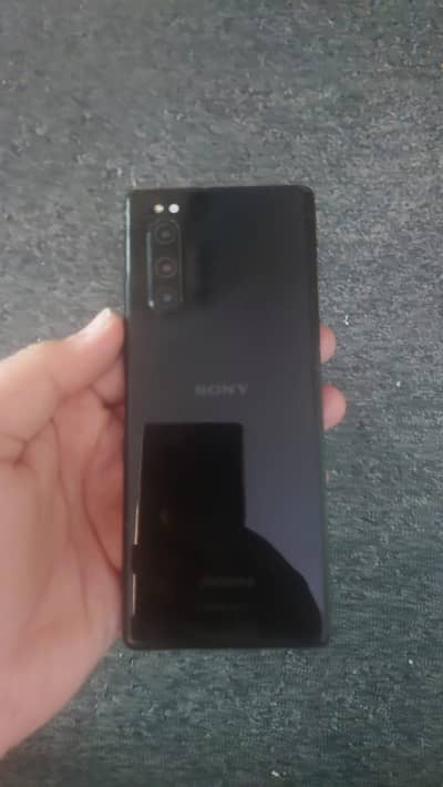 Sony Xperia 5