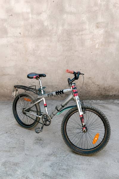 •Morgan MTB cycle for sale. 20-inch