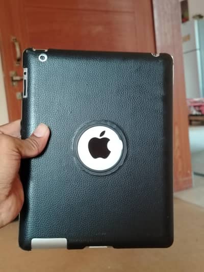 iPad 4th Generation 32 GB Full ok For sale Exchange