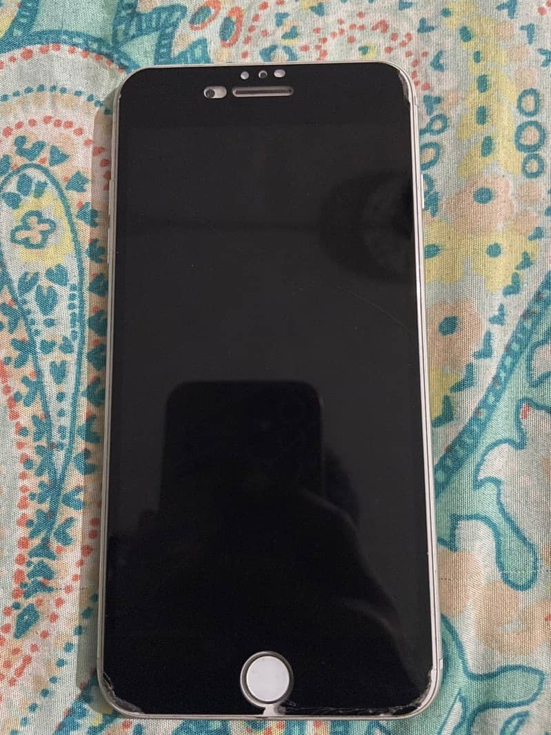 Apple iPhone 7 Plus 4