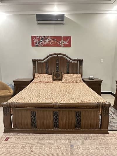 Bed Set | Wooden Bed | King Sized | Bed For Sale