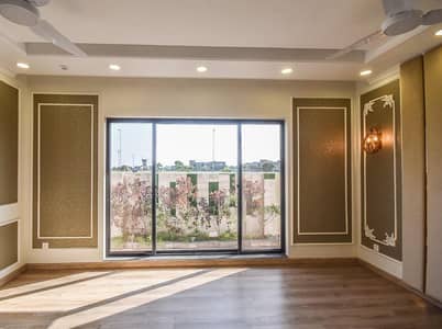 Luxurious 1 Kanal Modern House For Rent In DHA Phase 6 Near Dolman Mall , Lahore