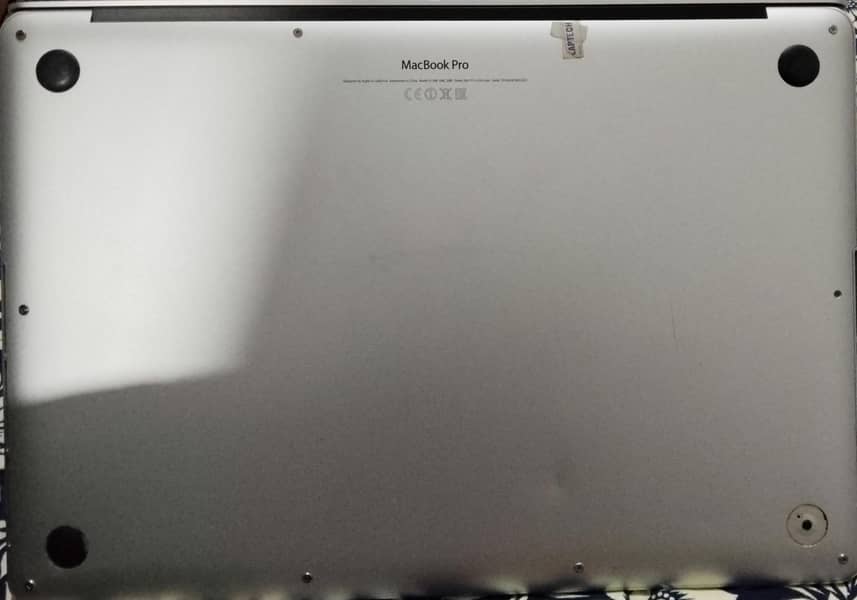 MACBOOK 6