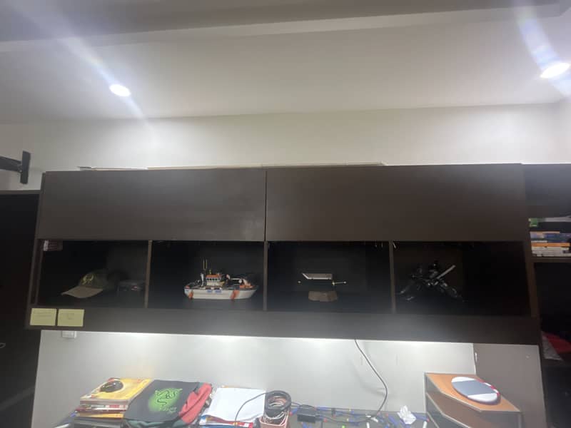 Study table with storage compartments 2