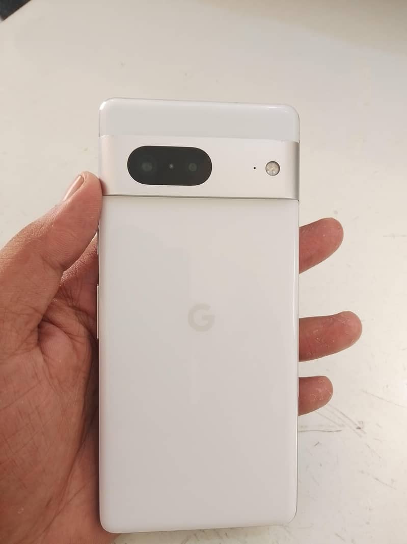Google Pixel 7 9