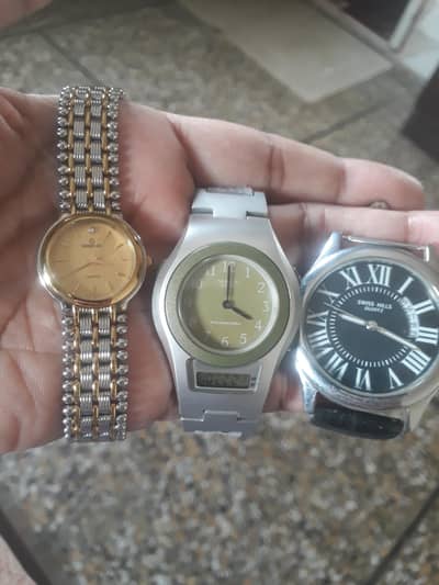 Vintage collection Casio japan. Swiss Hills. And Essence 22 carat gold