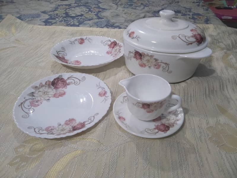 Dinner set 62 pcs 0