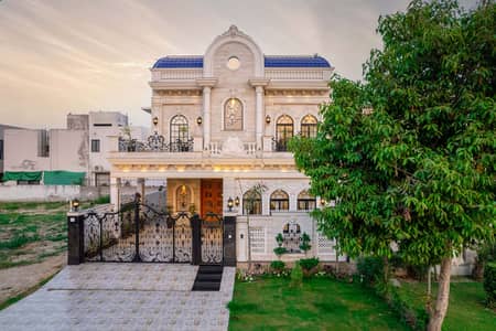 ANW REAL ESTATE PROUDLY OFFERS: 10 Marla Elegant Bungalow Is Available In The Best Block Of DHA Lahore.