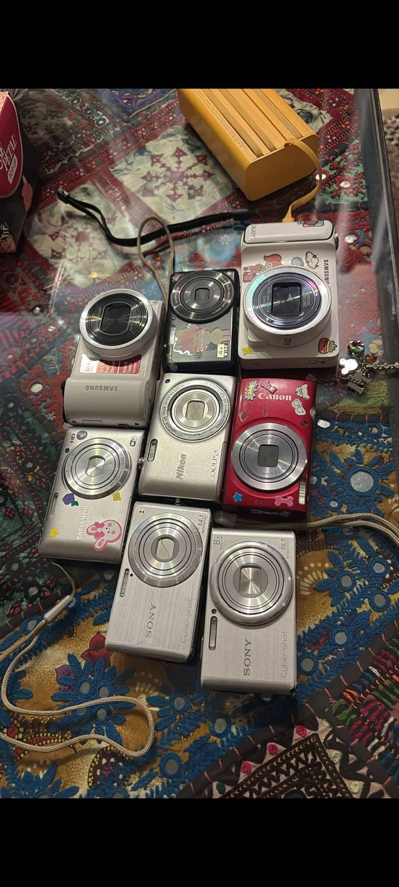 DIGICAMS 0