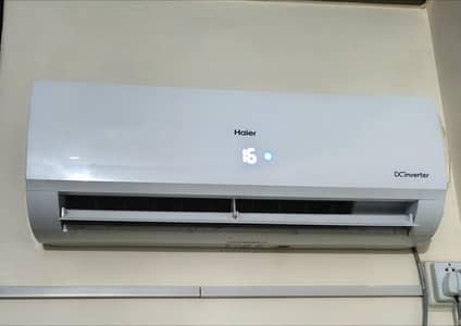 2 seasons used 1 ton AC for Sale