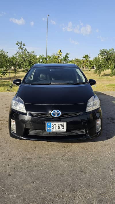 Toyota Prius 2014 SLed touring GS 1.8