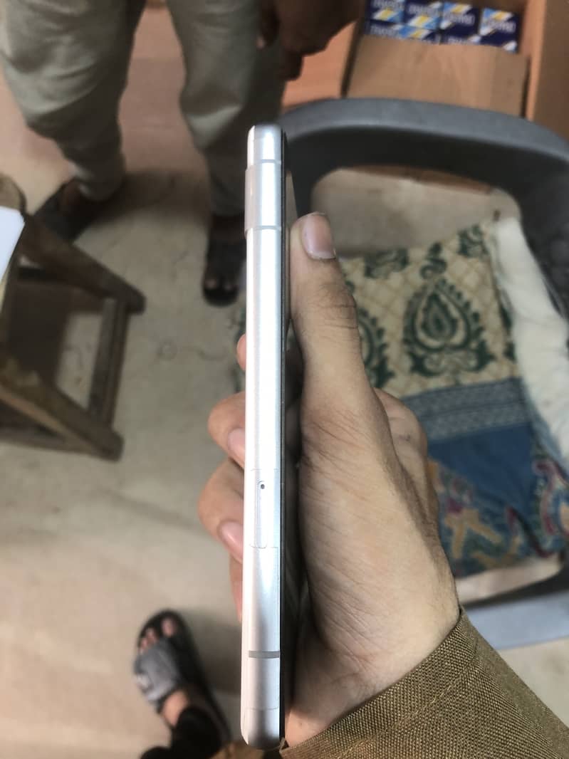Google Pixel 7a 0