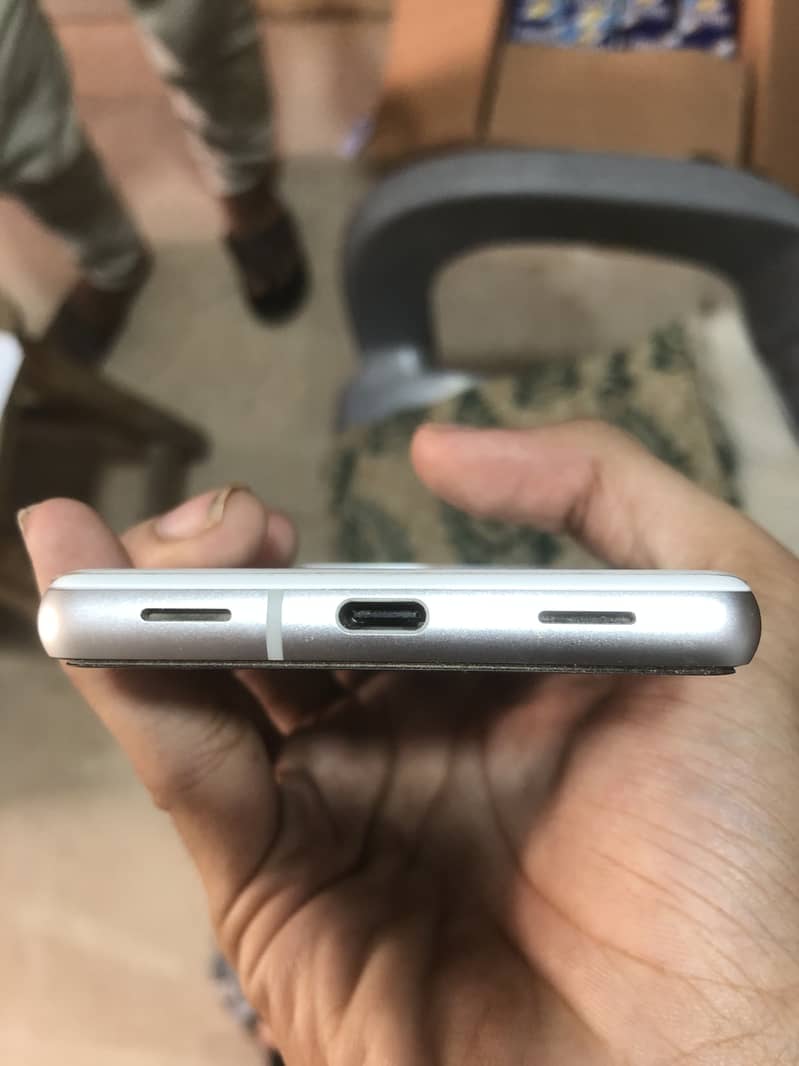 Google Pixel 7a 1