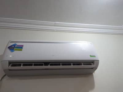Homage 1.0 Ton Inverter Ac and Outer New like Condition
