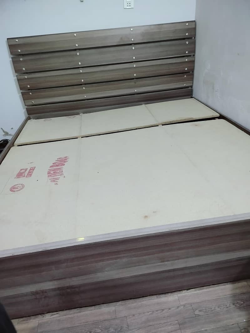 used bed 1