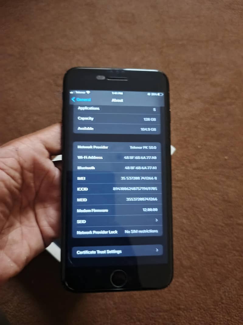 Apple iPhone 7 Plus 2