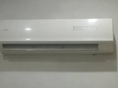 Haier non-Inverter AC