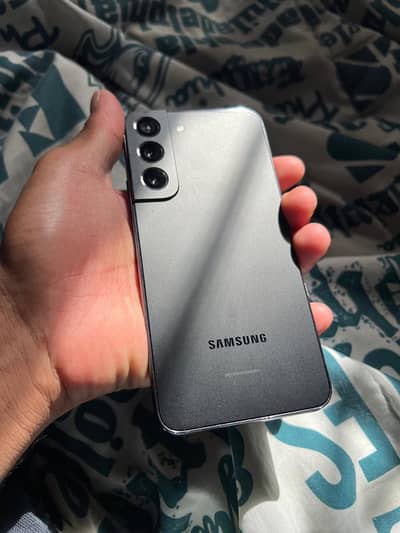 Samsung Mobile S22