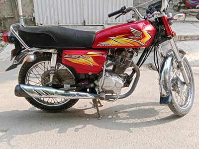 HONDA CG125  2021 model red colour or totally genuine