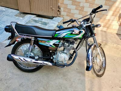 Honda CG 125 2023