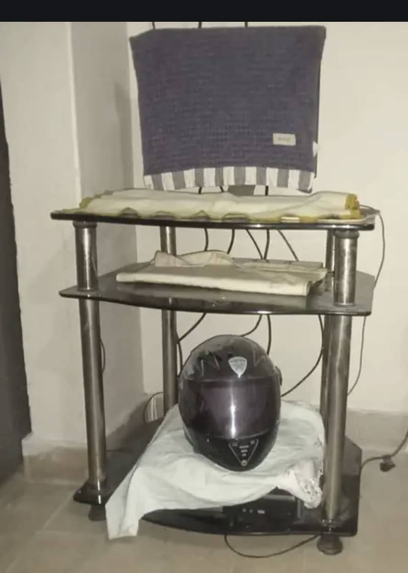 Computer Table 1