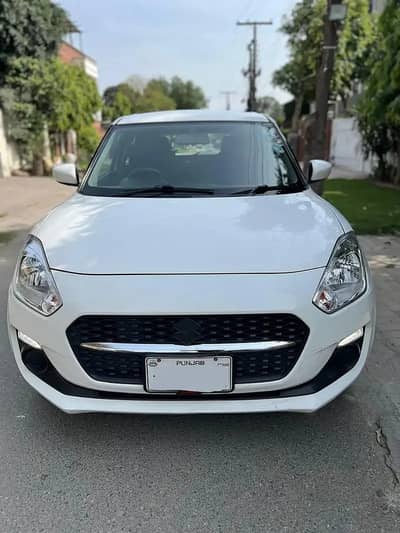 Suzuki Swift GL CVT 2022