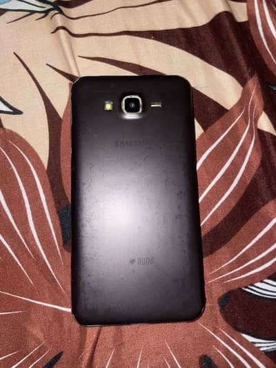 Samsung Mobile J7
